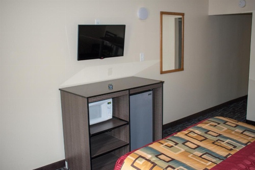 Inn Of Lenoir Motor Lodge image 3