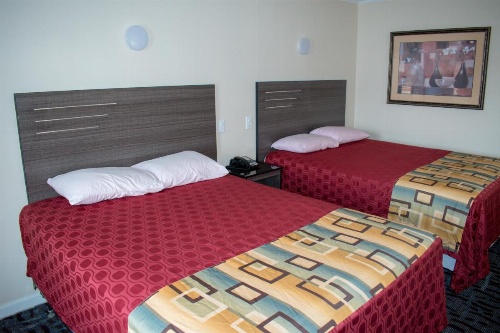 Inn Of Lenoir Motor Lodge image 5